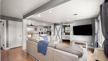 Smart-TV, peis, fotballspill og PC-skjermer