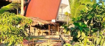 Govantes Guesthouse Loft Units - Vigan