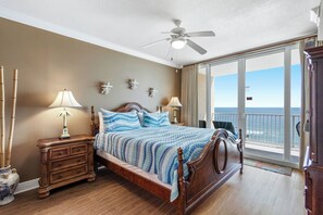 Deluxe Condo, 2 Bedrooms, Balcony, Beach View - San Carlos 1008 (Gulf Shores)