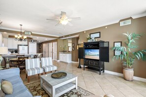 Living room - San Carlos 1008 (Gulf Shores)