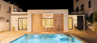 New, modern and cozy 3-bedrooms villa located in Grand Baie,