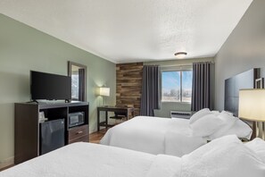 Standaard tweepersoonskamer | Luxe beddengoed, een strijkplank/strijkijzer, gratis wifi, beddengoed