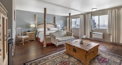 HOTEL FUZION INN & SUITES