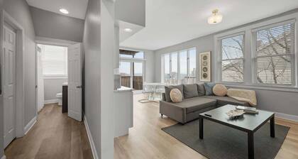 Luxury Retreat - Stunning Pittsburgh Skyline Views