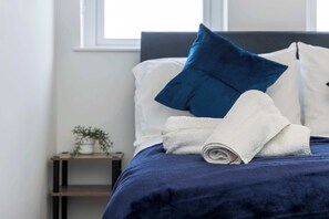 1 chambre, fer et planche à repasser, lit de bébé portatif, Wi-Fi
