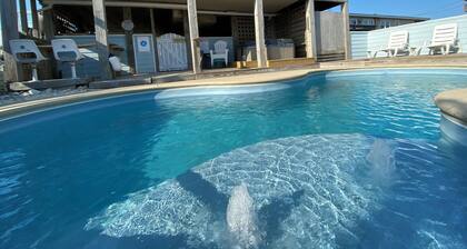 5-bedroom house with private pool, spa and elevator near Rodanthe Pier