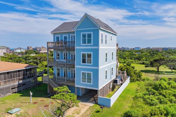 Exterior - Spacious 5-bedroom house with private pool and elevator in charming Rodanthe (Rodanthe)
