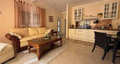 KRK Enjoy waterfalls, sun, beach and sea: Domicile Sunce Gudiča