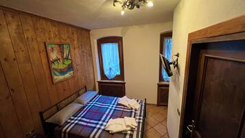 3 bedrooms, WiFi, bed sheets