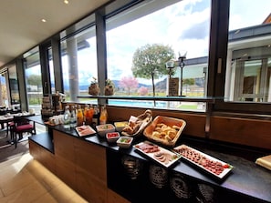 Desayuno buffet incluido todos los días 
