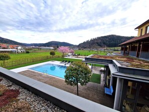 Premium Plus Zimmer B mit Balkon | Desk, free WiFi, bed sheets - Mosers Blume Relax & Genuss Hotel (Haslach im Kinzigtal)