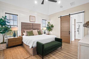 4 bedrooms, iron/ironing board, free WiFi, bed sheets