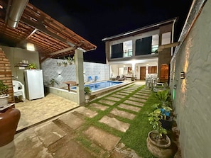 Villa | Outdoor dining