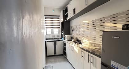 KOZY APARTMENT & LOUNGE