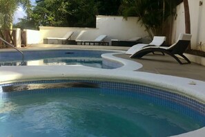 Pool - Portzvue - Spacious 3-bedroom Villa located in Heywoods St. Peter with WiFi, AC (Douglas)