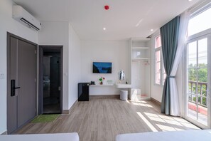 Family Room with Balcony | Kameruitzicht