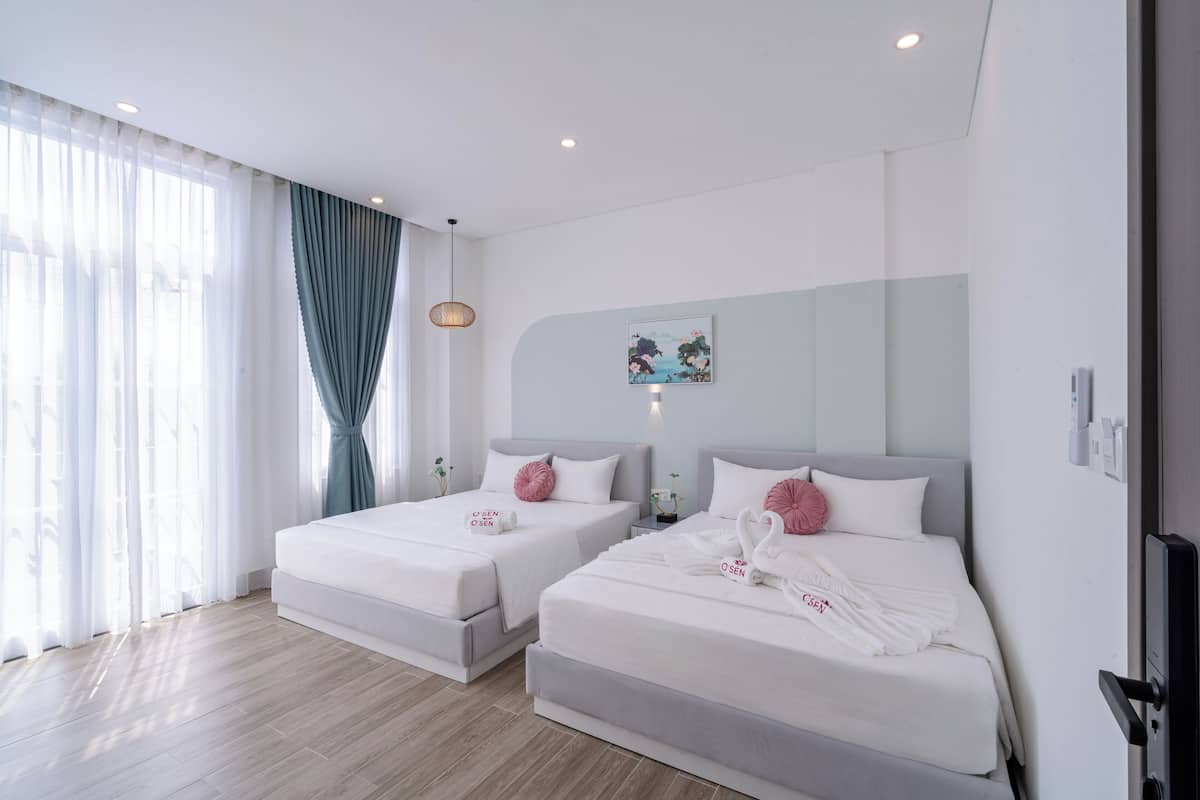 1 bedroom, premium bedding, pillowtop beds, free minibar items