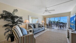 Smart TV, books - Perfect Beach Retreat 1 Bed 1 Bath Siesta Key Beach Across from the Beach (Siesta Key)
