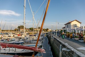 Marina
