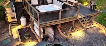 Tranquil Shenandoah Riverfront Cabin for Couples