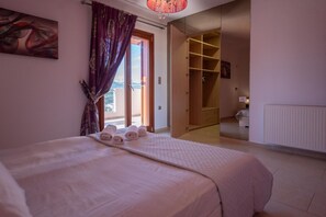 5 slaapkamers, een strijkplank/strijkijzer, gratis wifi, beddengoed