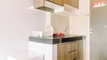 Apartamento | Cozinha privada | Frigobar, cooktop, panela elétrica de arroz