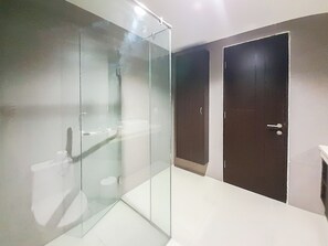Apartment | Bathroom | Shower, towels, soap, shampoo - Good Choice And Nice 1Br At Patraland Amarta Apartment (Ngaglik)