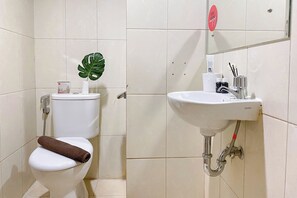 Apartment | Bathroom