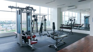 Gym - Warm And Comfortable 1Br Apartment At Vittoria Residence (Jakarta)