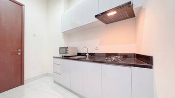Apartment | Private kitchen | Stovetop