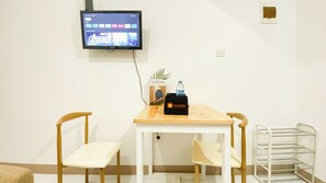 Apartment | Dining room