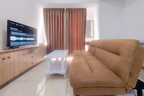 Apartment - Comfy 1Br Apartment At M-Town Residence (Gading Serpong)