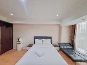 Apartment | 1 bedroom, bed sheets - Relaxing And Stylish Studio At Mataram City Apartment (Ngaglik)