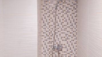 Apartment | Bathroom