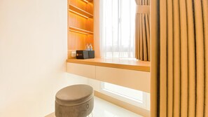 1 bedroom - Cozy And Warm Studio Room At Tokyo Riverside Pik 2 Apartment (Teluknaga)