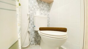 Standard-Apartment | Badezimmer