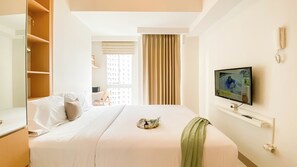 Standard Apartment | 1 bedroom - Nice And Comfy Studio At Tokyo Riverside Pik 2 Apartment (Teluknaga)