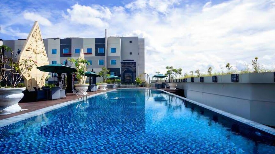 Cozy Studio Apartment At Grand Mercure Yogyakarta