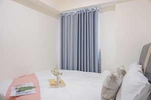 Standard Apartment | 2 bedrooms - Spacious And Comfy 2Br With Extra Room Apartment At Meikarta (Cikarang)