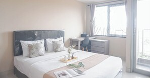 1 bedroom - Good Choice and Comfy Studio Apartment at LRT City Jatibening (Bekasi)
