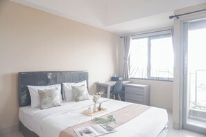 1 bedroom - Good Choice and Comfy Studio Apartment at LRT City Jatibening (Bekasi)