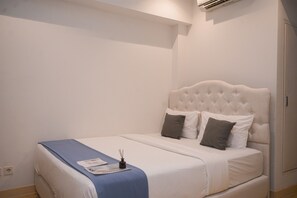 1 bedroom - Comfy And Minimalist 1Br Apartment Branz Bsd City (Pagedangan)