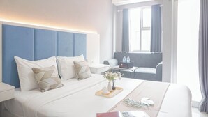 Standard Apartment - Comfortable Design Studio Room At Transpark Juanda Bekasi Timur Apartment (Bekasi)