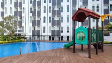 Udendørs pool
