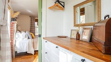 3 chambres, fer et planche Ă repasser, Wi-Fi, draps fournis