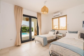 4 bedrooms, iron/ironing board, travel cot, free WiFi