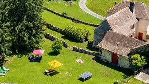 Property grounds - At Jeanne's: a one-of-a-kind view, absolute privacy (ISSOR)
