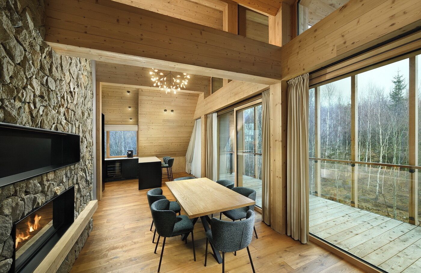 Apartment, 3 Bedrooms | Living area | 55-inch LCD TV with digital channels, toys, heated floors