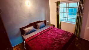 1 bedroom, desk, laptop workspace, bed sheets - RK White Castle (Ootacamund)