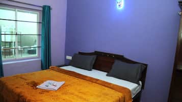 1 bedroom, desk, laptop workspace, bed sheets